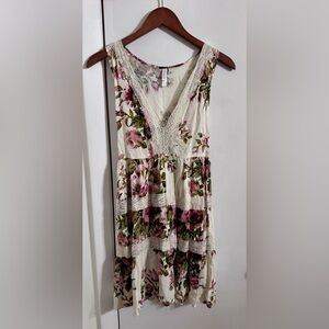 Xhilaration Cream Sleeveless Lace Mini Dress